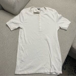 NWT Vince men’s white short sleeve shirt